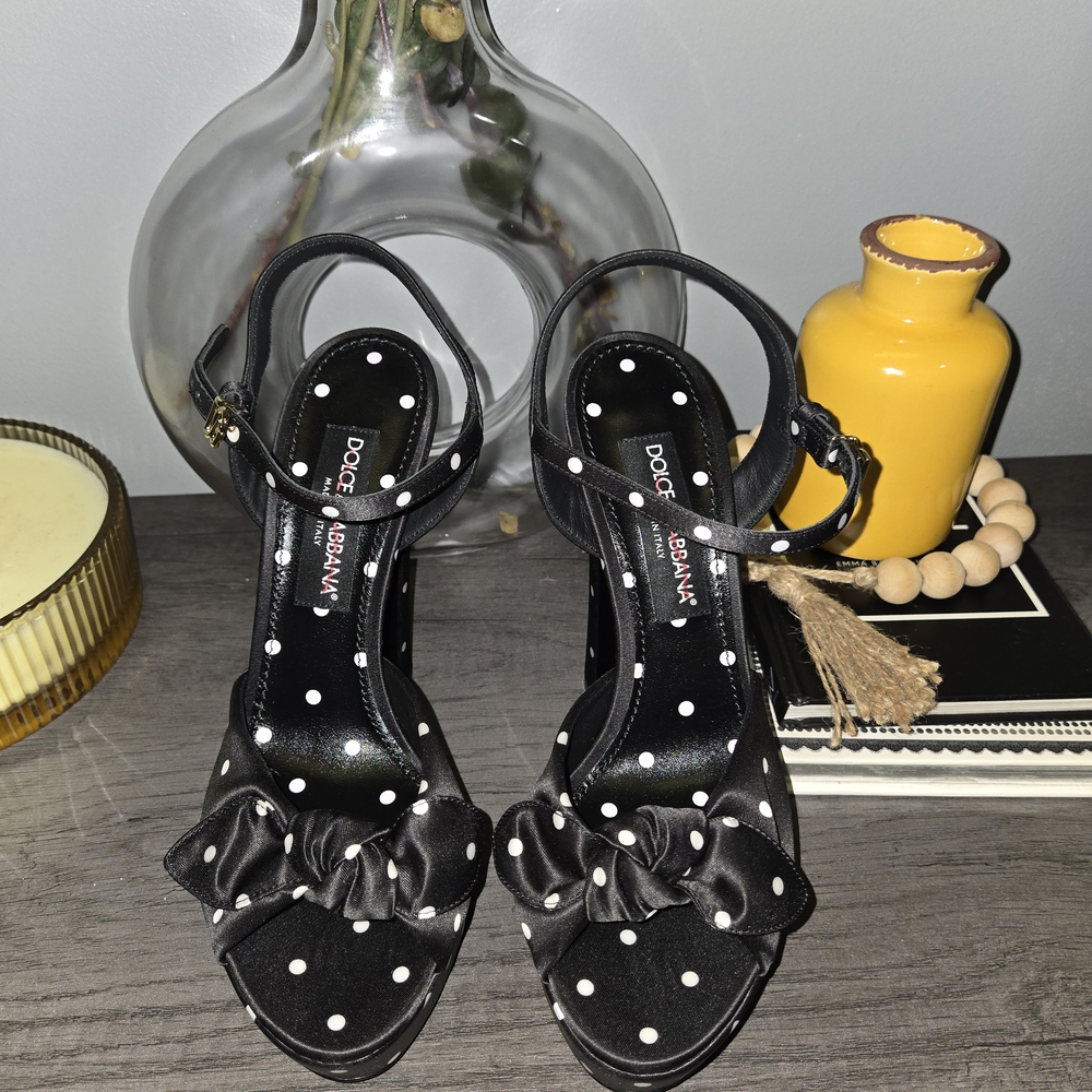 Dolce & Gabbana Black and White Polka Dot Heels - Picture 6 of 7